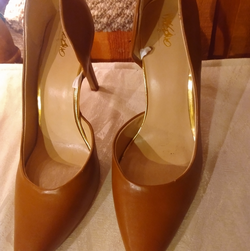 Pumps/heels